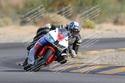 media/Nov-05-2022-SoCal Trackdays (Sat) [[f8d9b725ab]]/Turn 2 (1120am)/